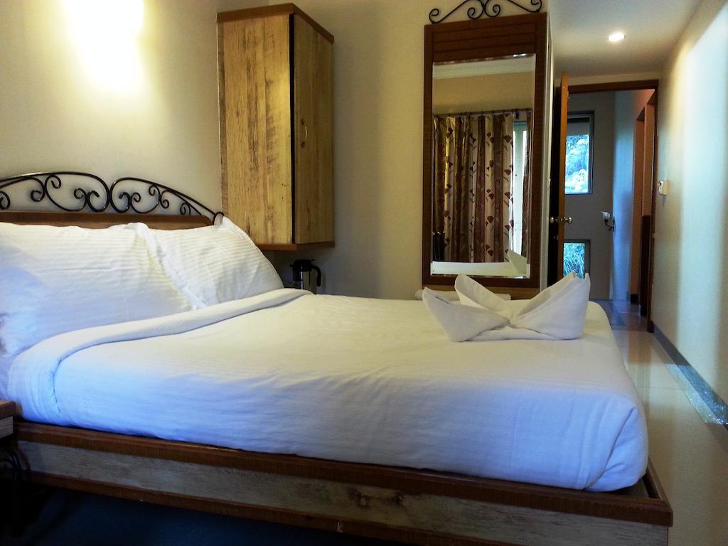 Bella Vista Resort Mahābaleshwar Szoba fotó