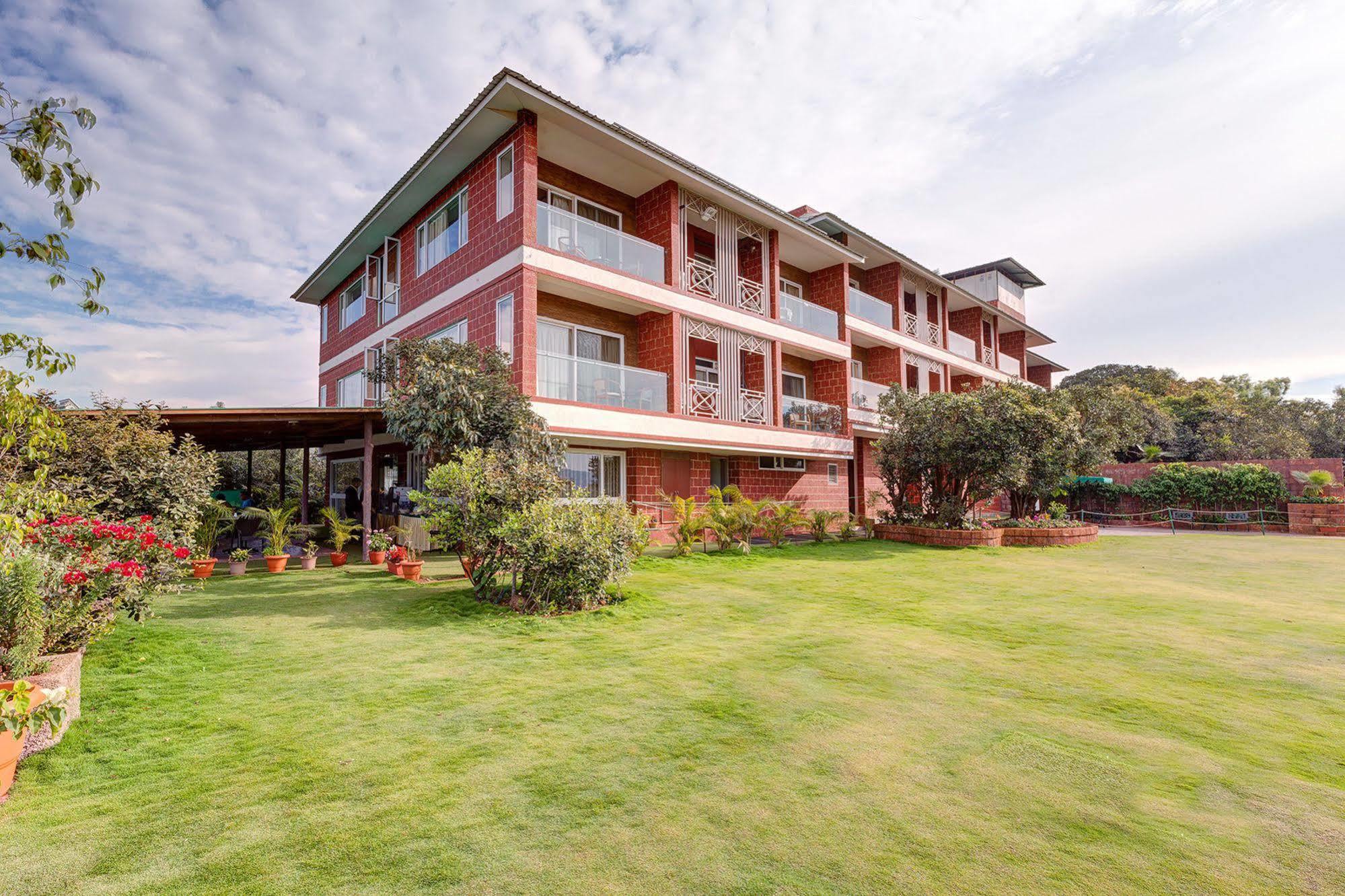 Bella Vista Resort Mahābaleshwar Kültér fotó