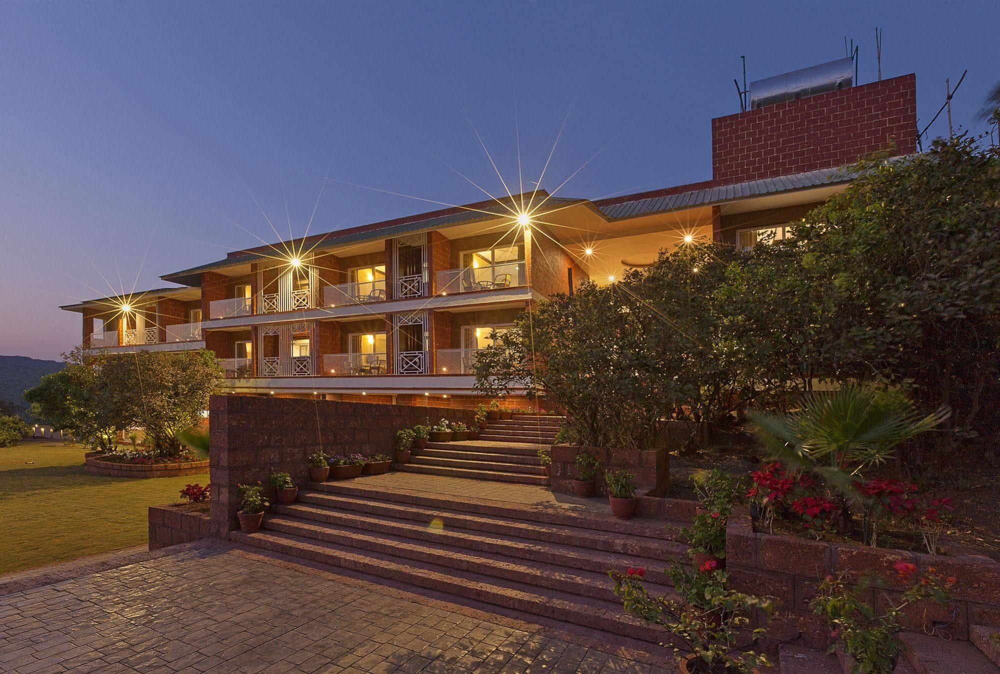 Bella Vista Resort Mahābaleshwar Kültér fotó