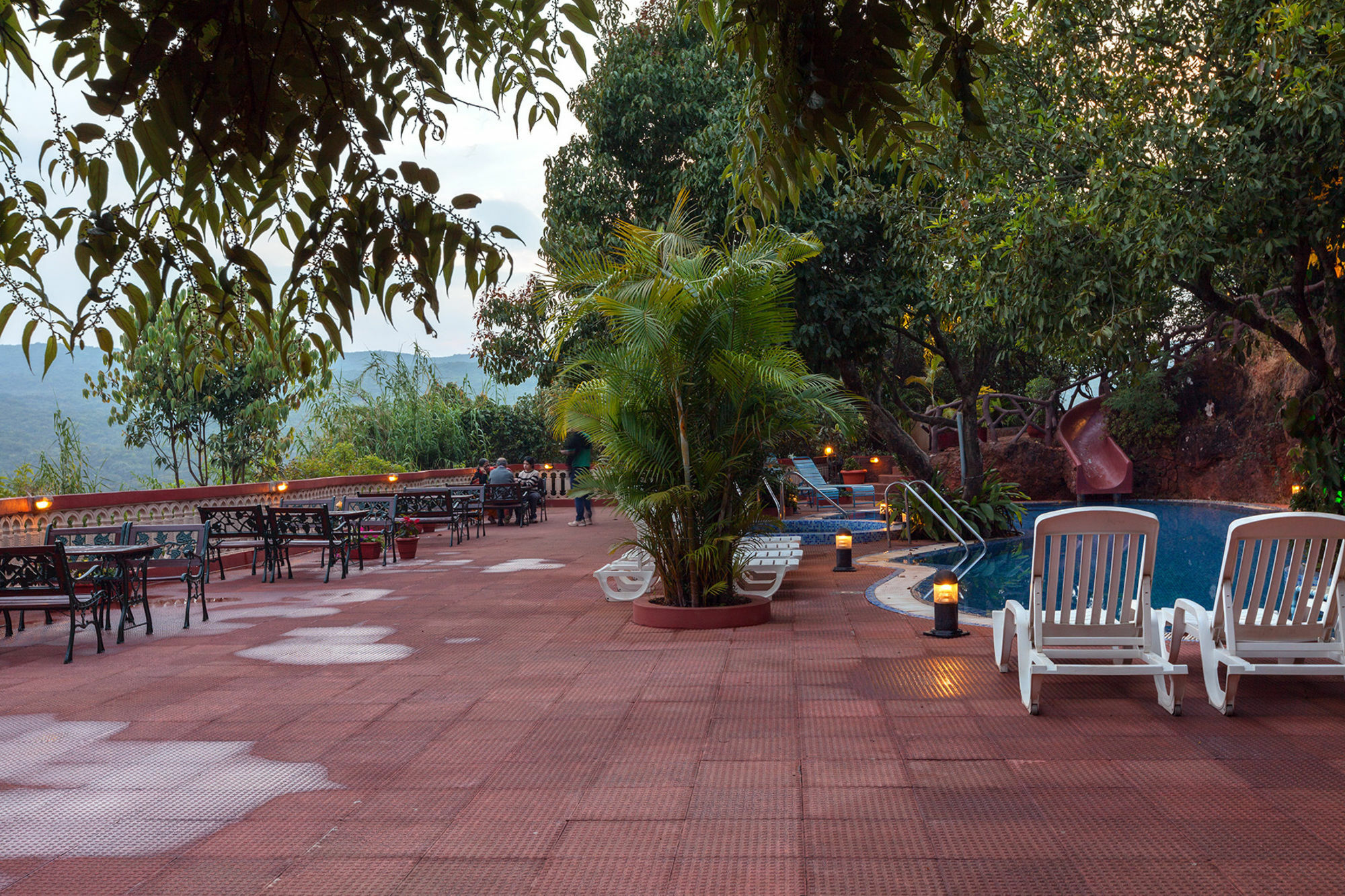Bella Vista Resort Mahābaleshwar Kültér fotó